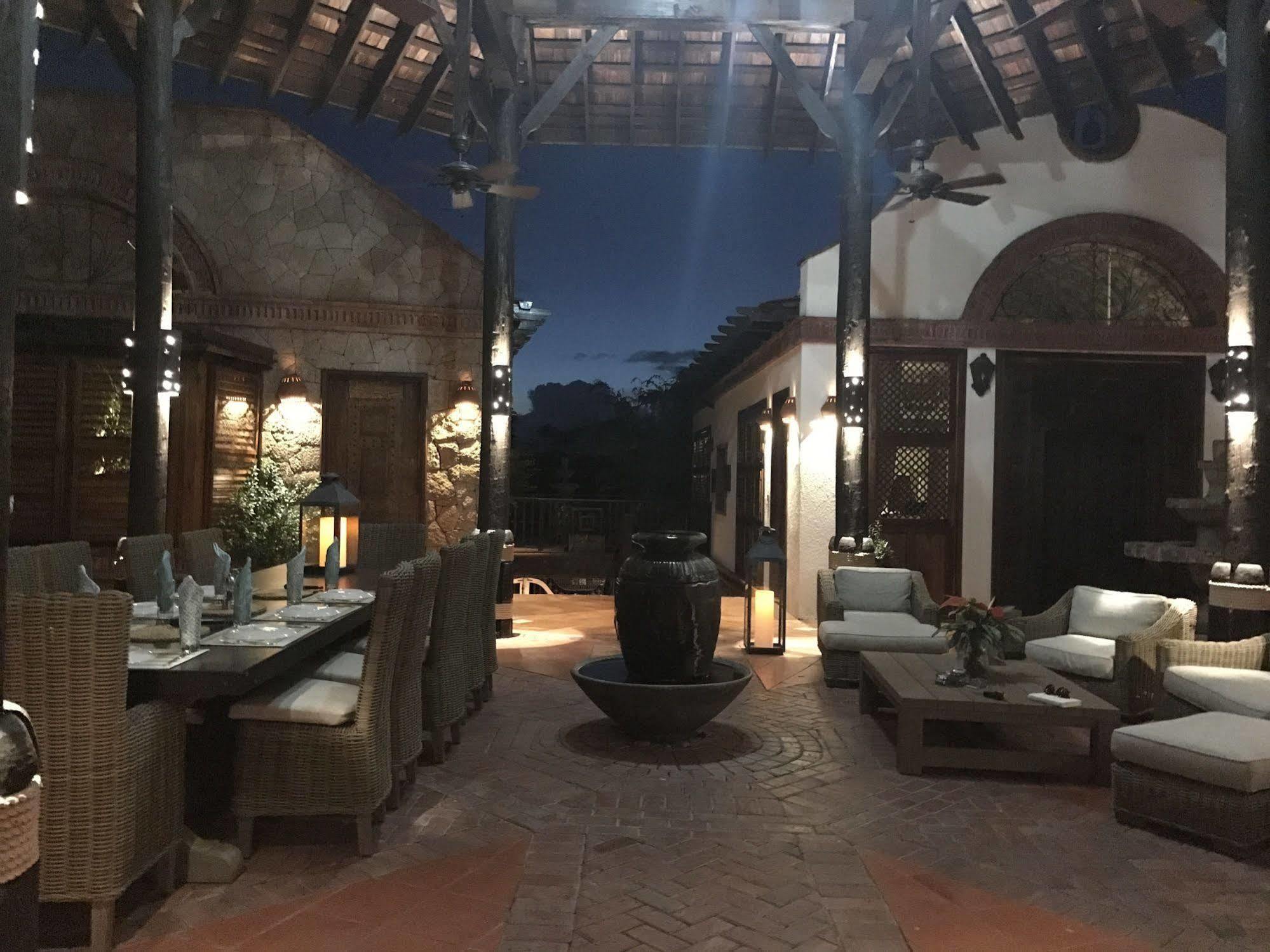 Caille Blanc Villa & Hotel (Adults Only) Mamin Eksteriør bilde